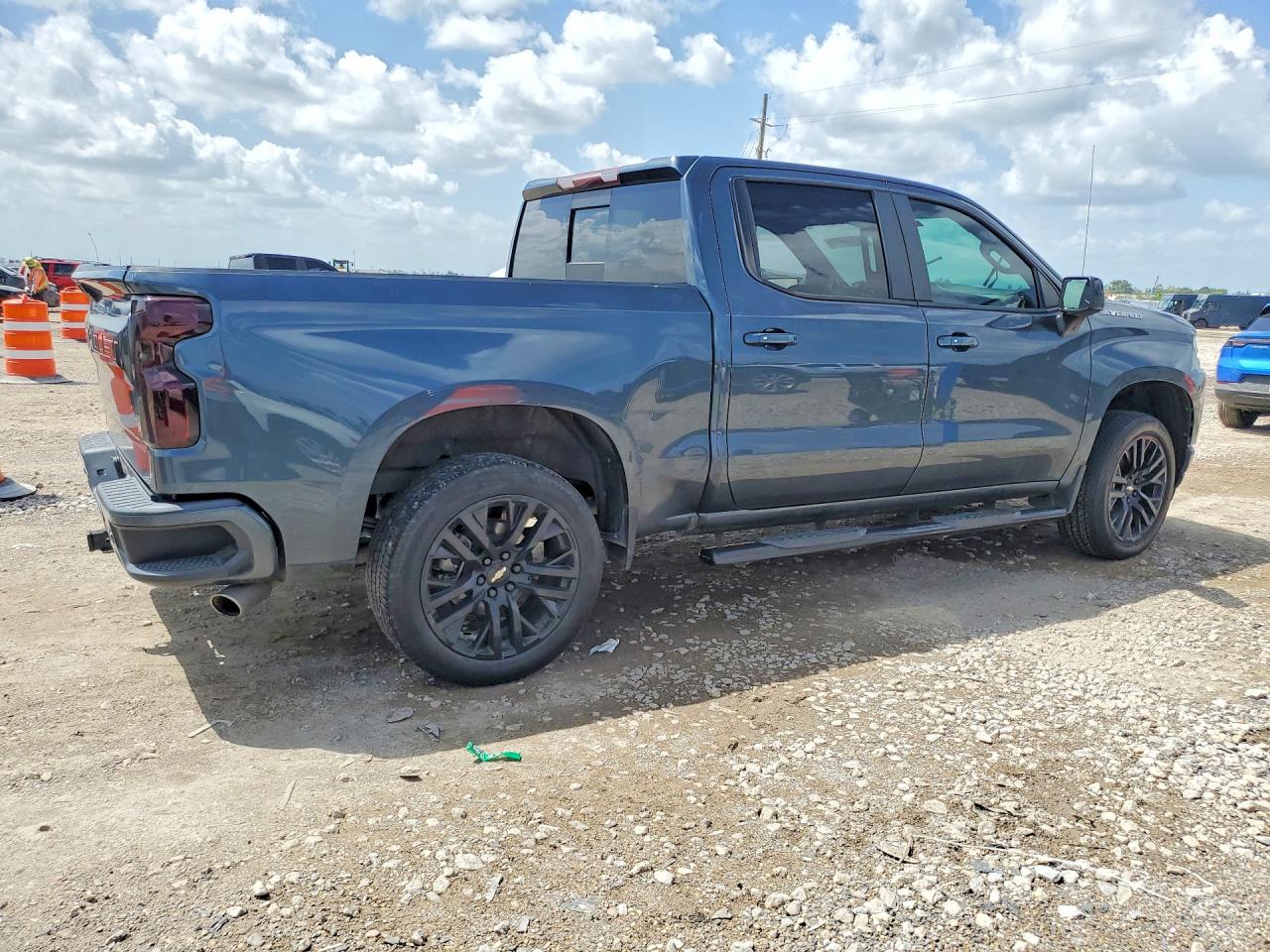 2019 CHEVROLET SILVERADO K1500 RST — снимка 3
