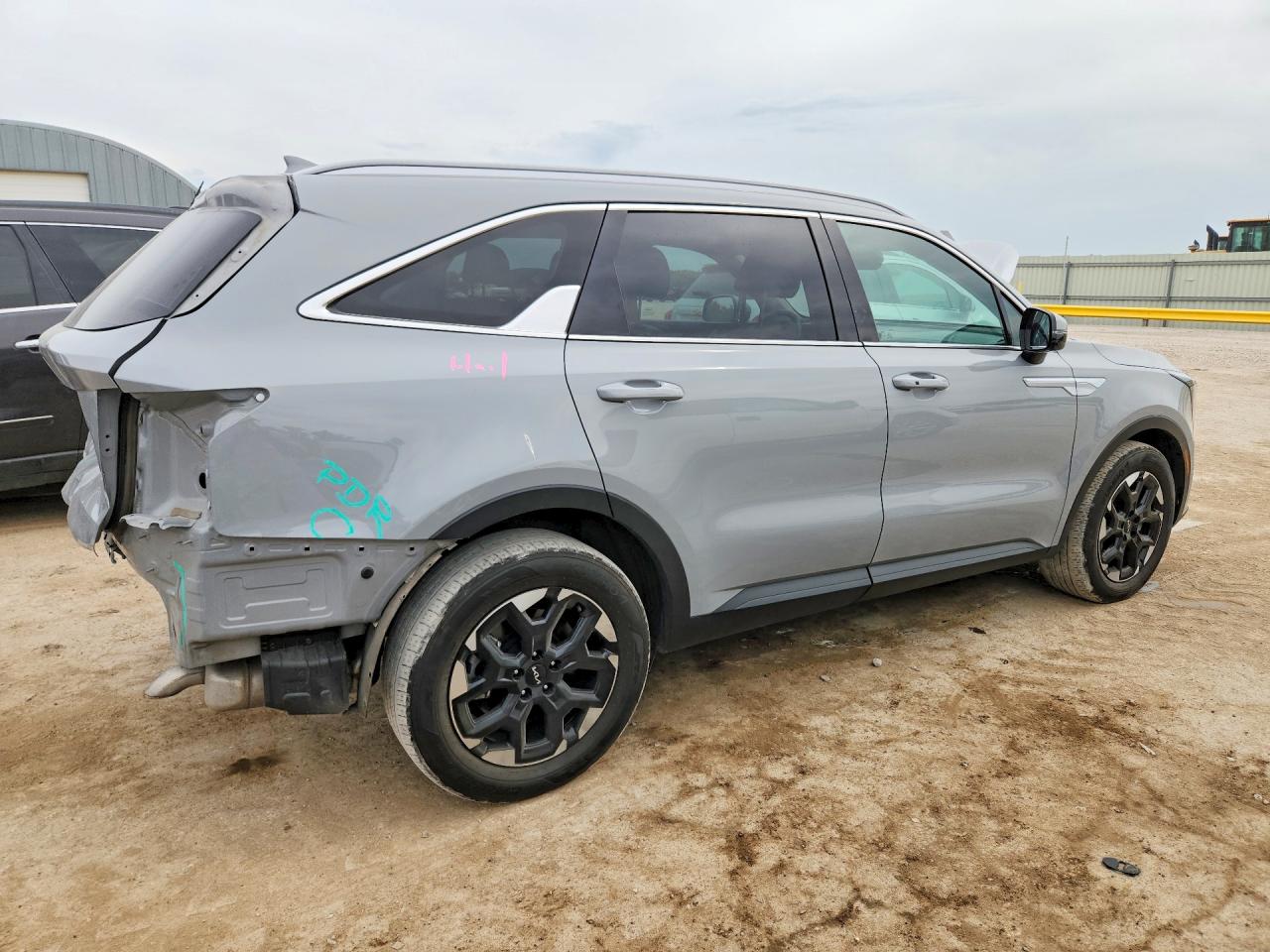 2024 KIA SORENTO S — снимка 3