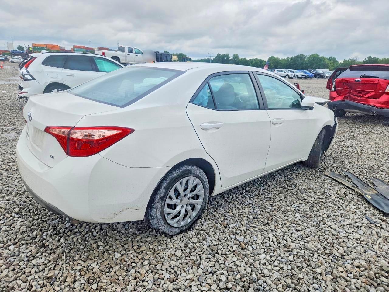 2019 TOYOTA COROLLA LE — снимка 3