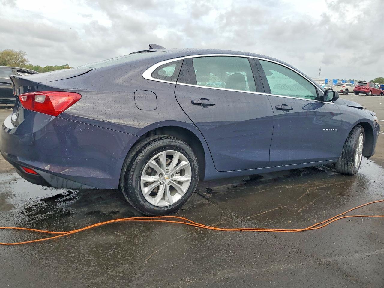 2025 CHEVROLET MALIBU LT — снимка 3