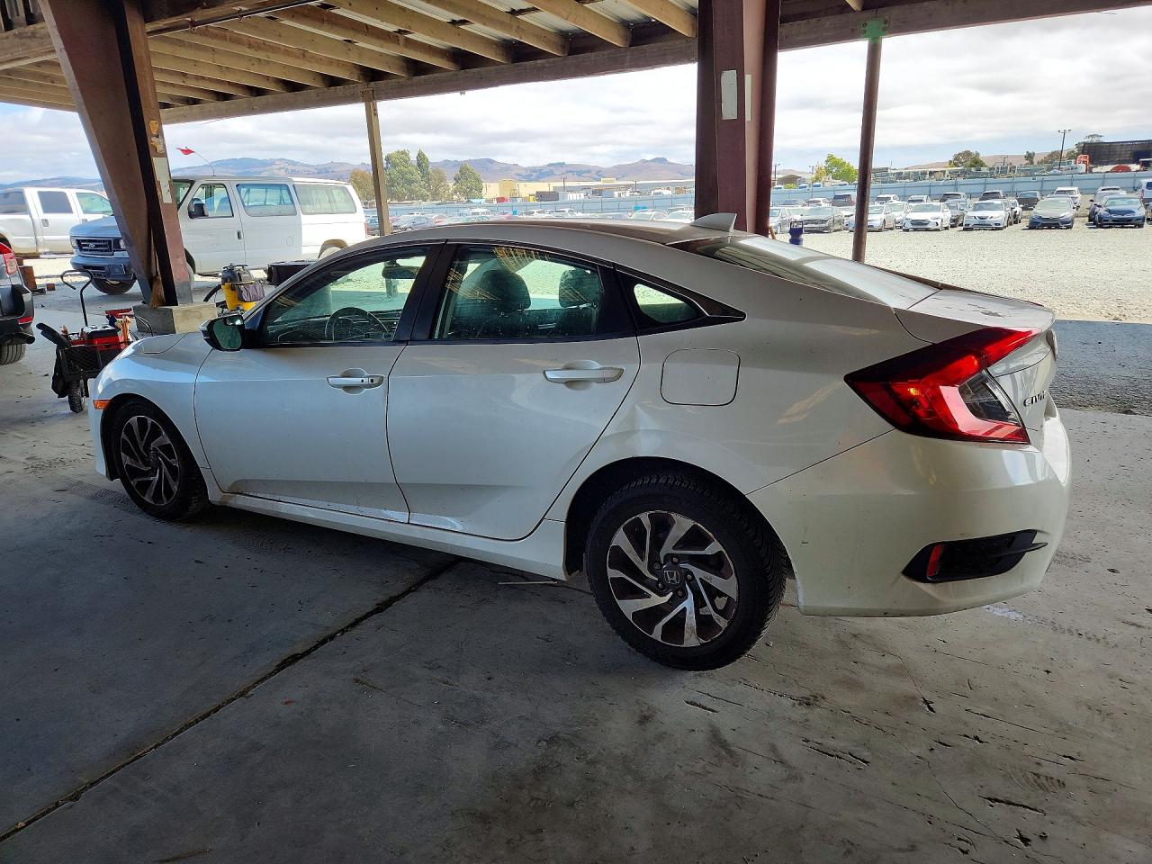 2017 HONDA CIVIC EX — снимка 2