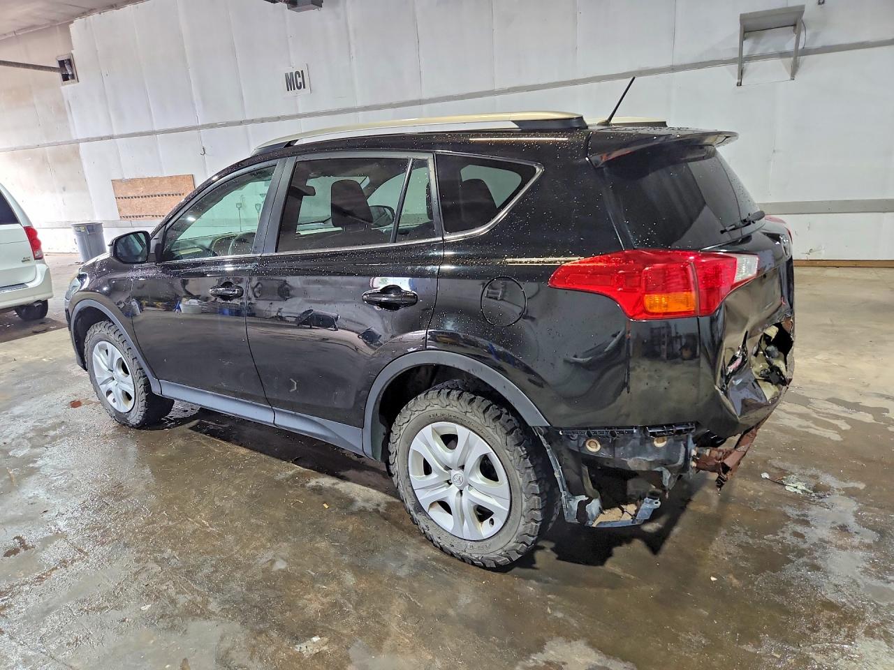 2015 TOYOTA RAV4 LE — снимка 2
