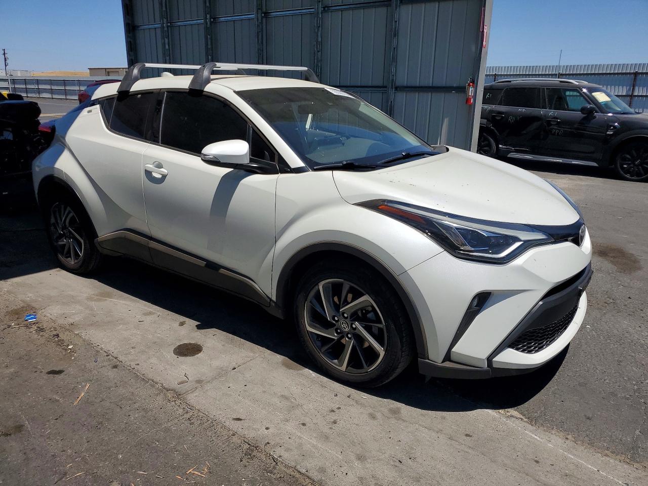 2020 TOYOTA C-HR LIMITED — снимка 4