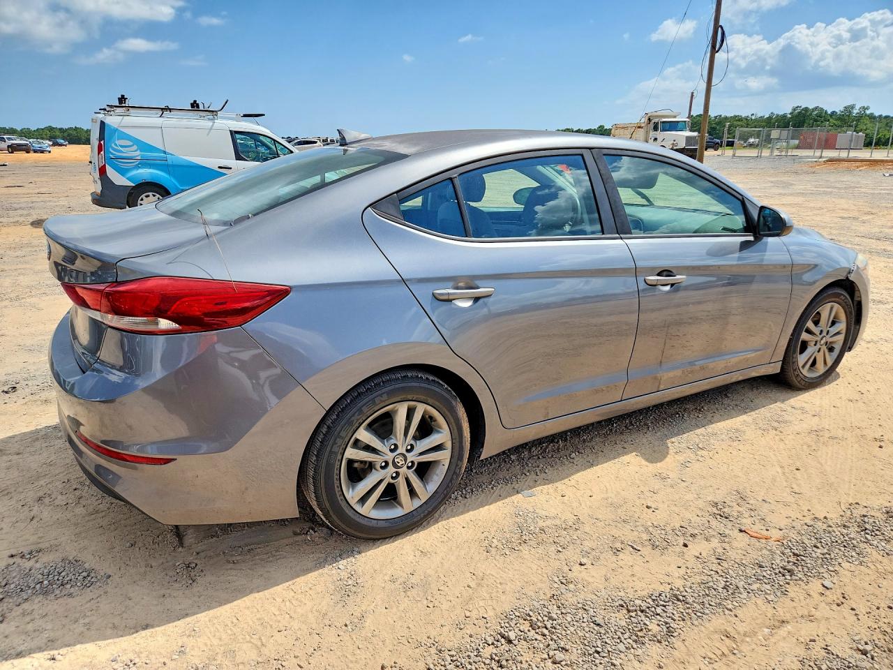 2018 HYUNDAI ELANTRA SEL — снимка 3