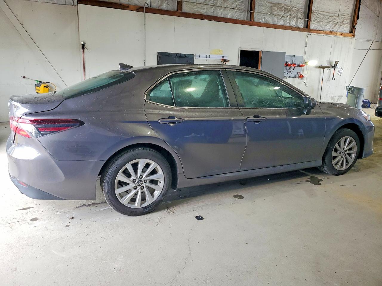 2023 TOYOTA CAMRY LE — снимка 3