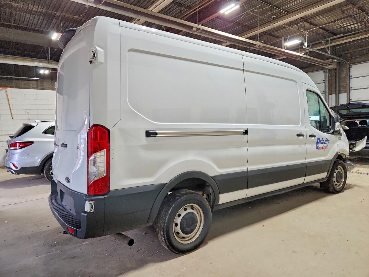 2023 FORD TRANSIT T-250 — снимка 3