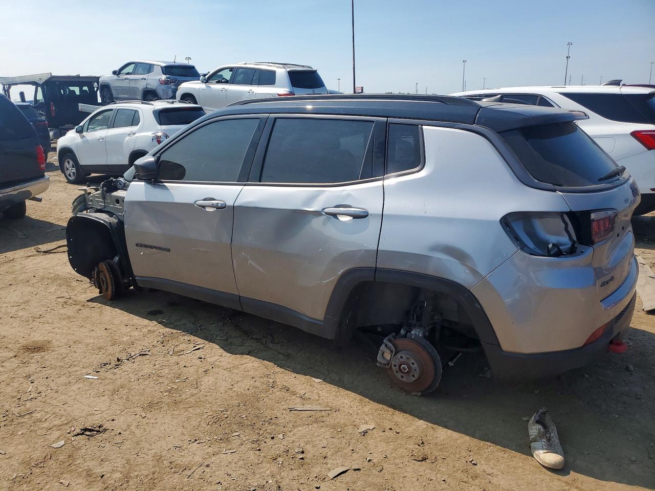 2017 JEEP COMPASS TRAILHAWK — снимка 2