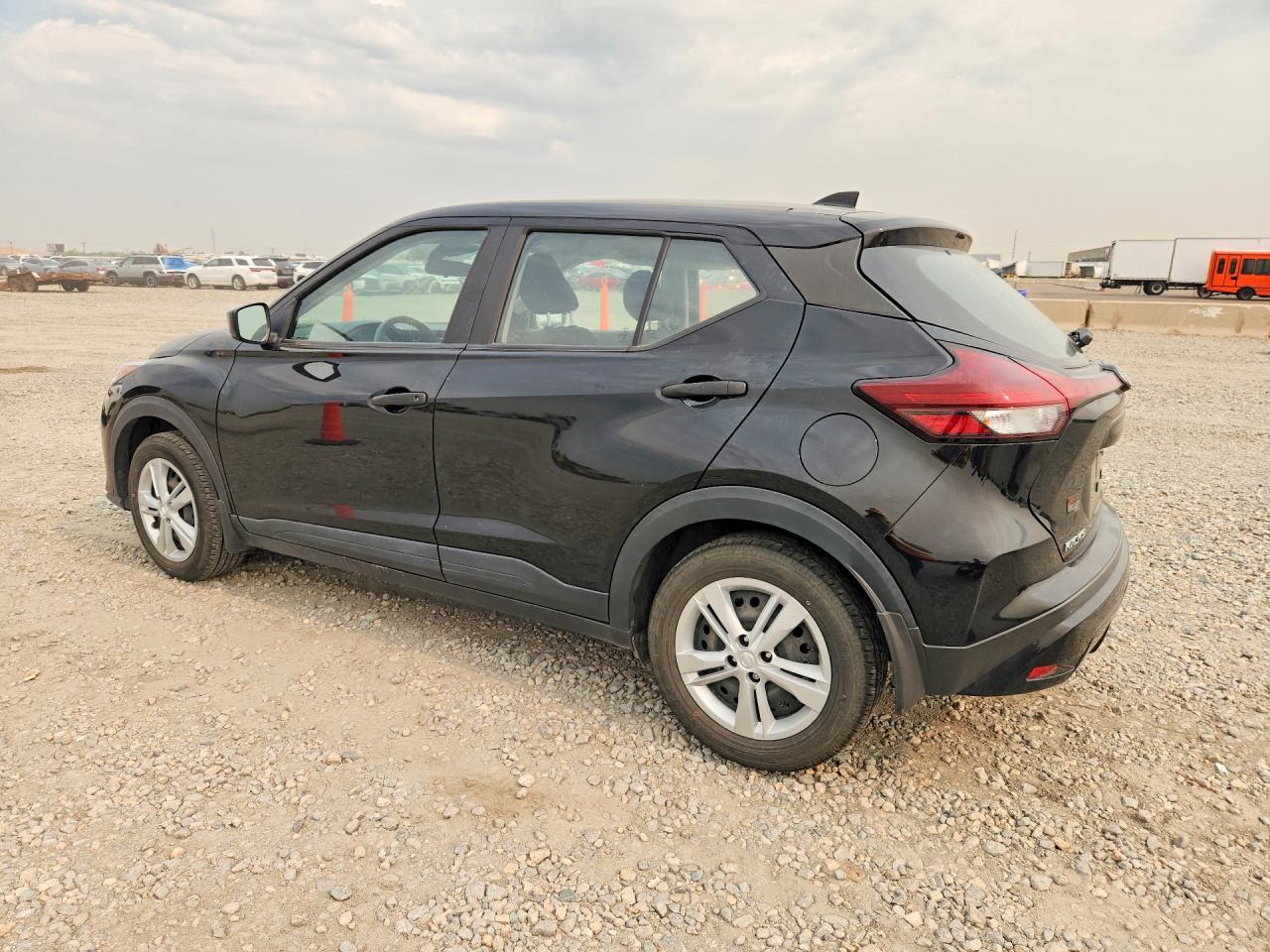 2022 NISSAN KICKS S — снимка 2