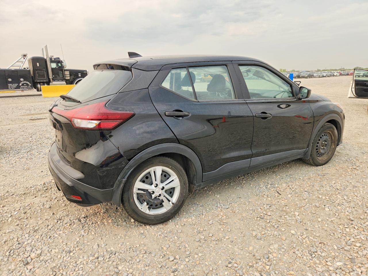 2022 NISSAN KICKS S — снимка 3