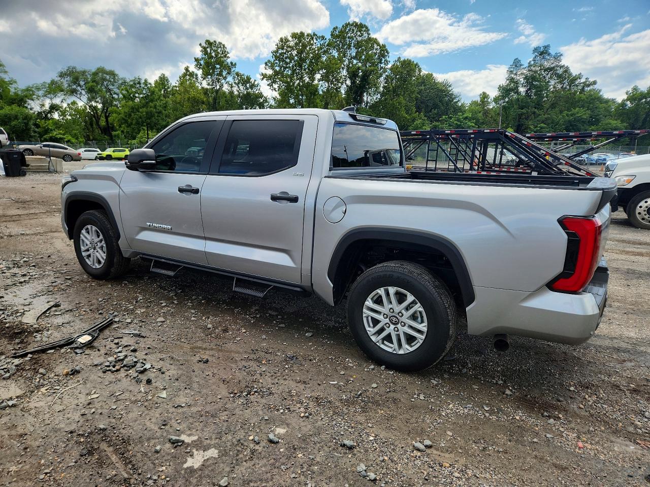 2026 TOYOTA TUNDRA SR5 — снимка 2