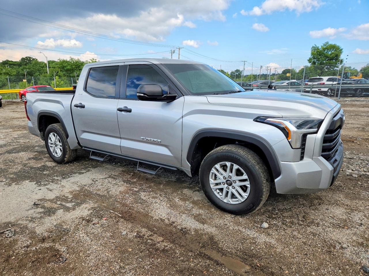 2026 TOYOTA TUNDRA SR5 — снимка 4