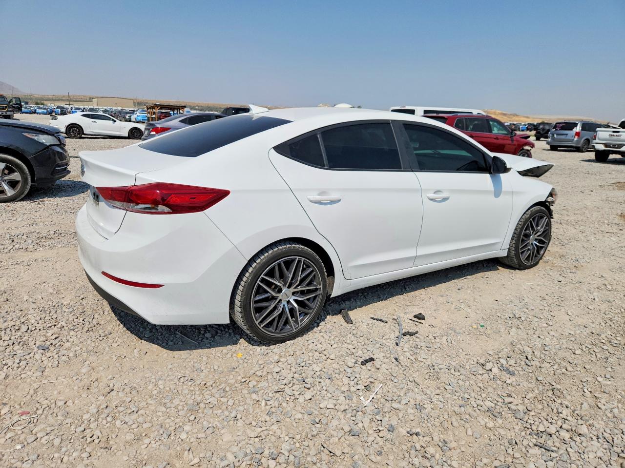 2018 HYUNDAI ELANTRA SEL — снимка 3