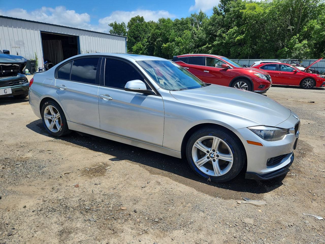 2015 BMW 320 I — снимка 4