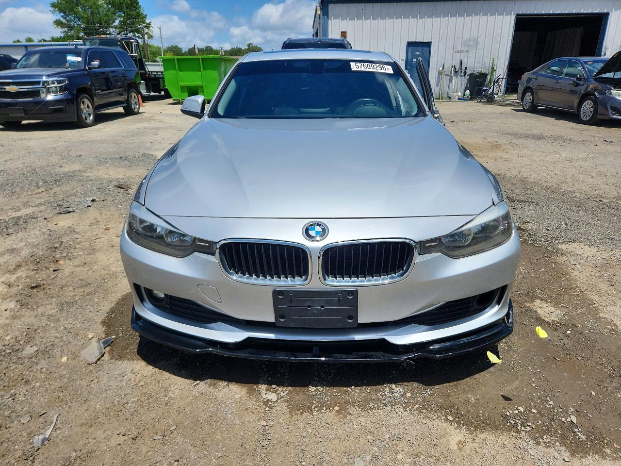 2015 BMW 320 I — снимка 5