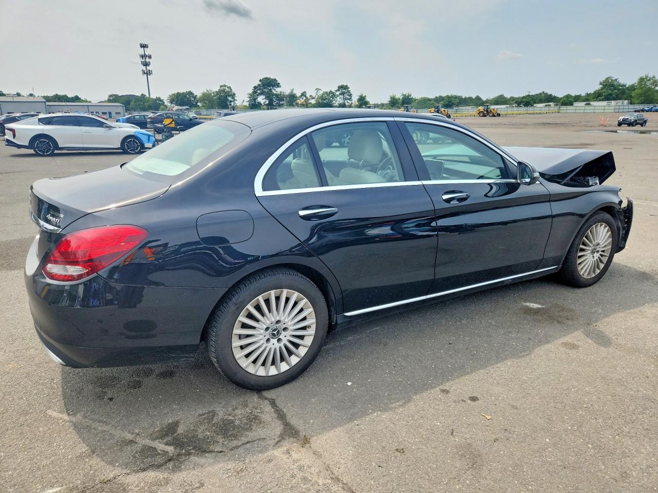 2017 MERCEDES-BENZ C 300 4MATIC — снимка 3