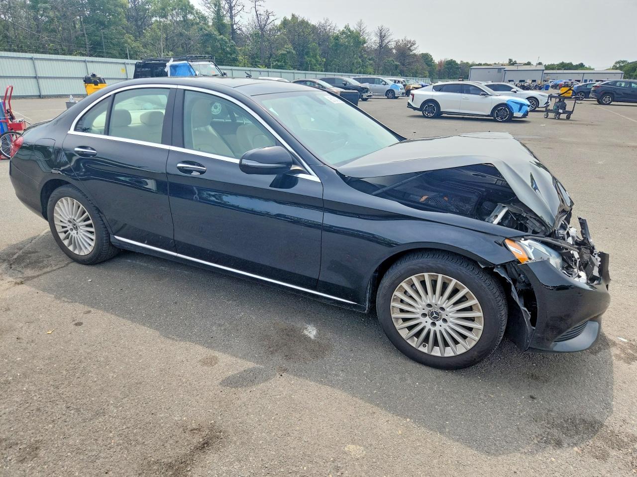2017 MERCEDES-BENZ C 300 4MATIC — снимка 4