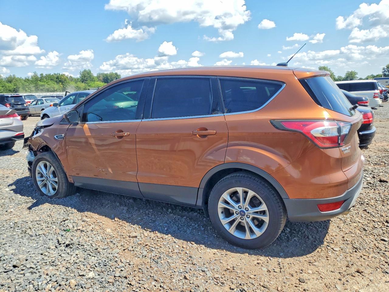 2017 FORD ESCAPE SE — снимка 2