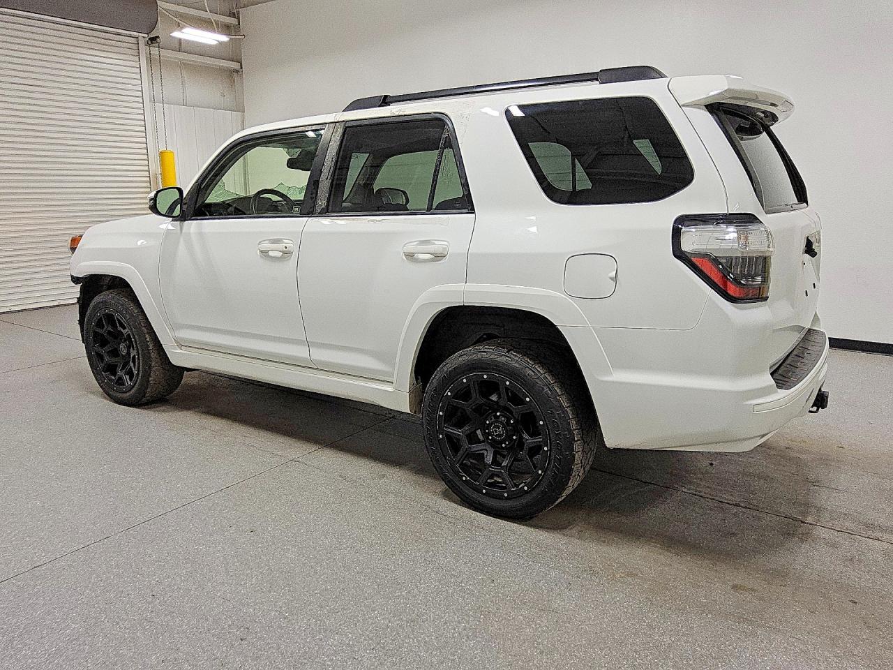2022 TOYOTA 4RUNNER TRD SPORT — снимка 2