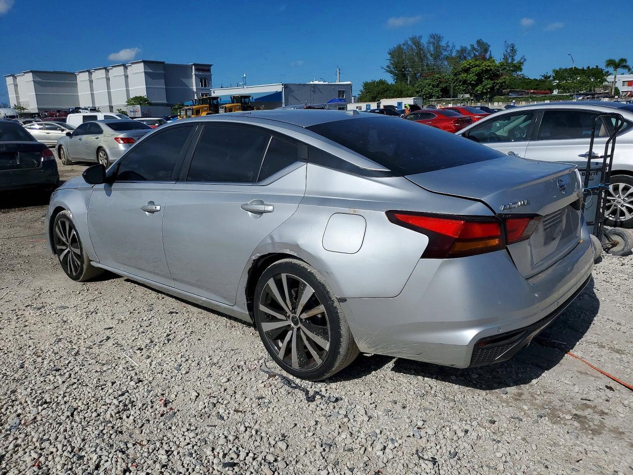 2020 NISSAN ALTIMA SR — снимка 2