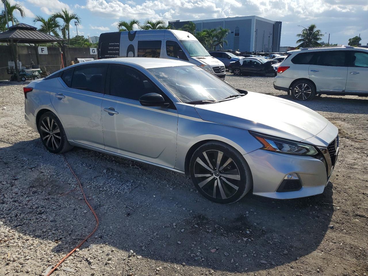 2020 NISSAN ALTIMA SR — снимка 4