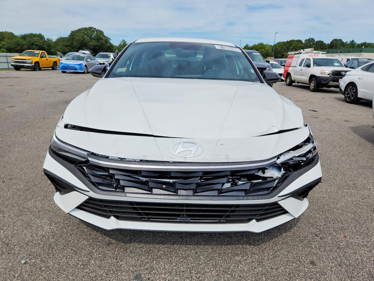 2026 HYUNDAI ELANTRA SEL SPORT — снимка 5