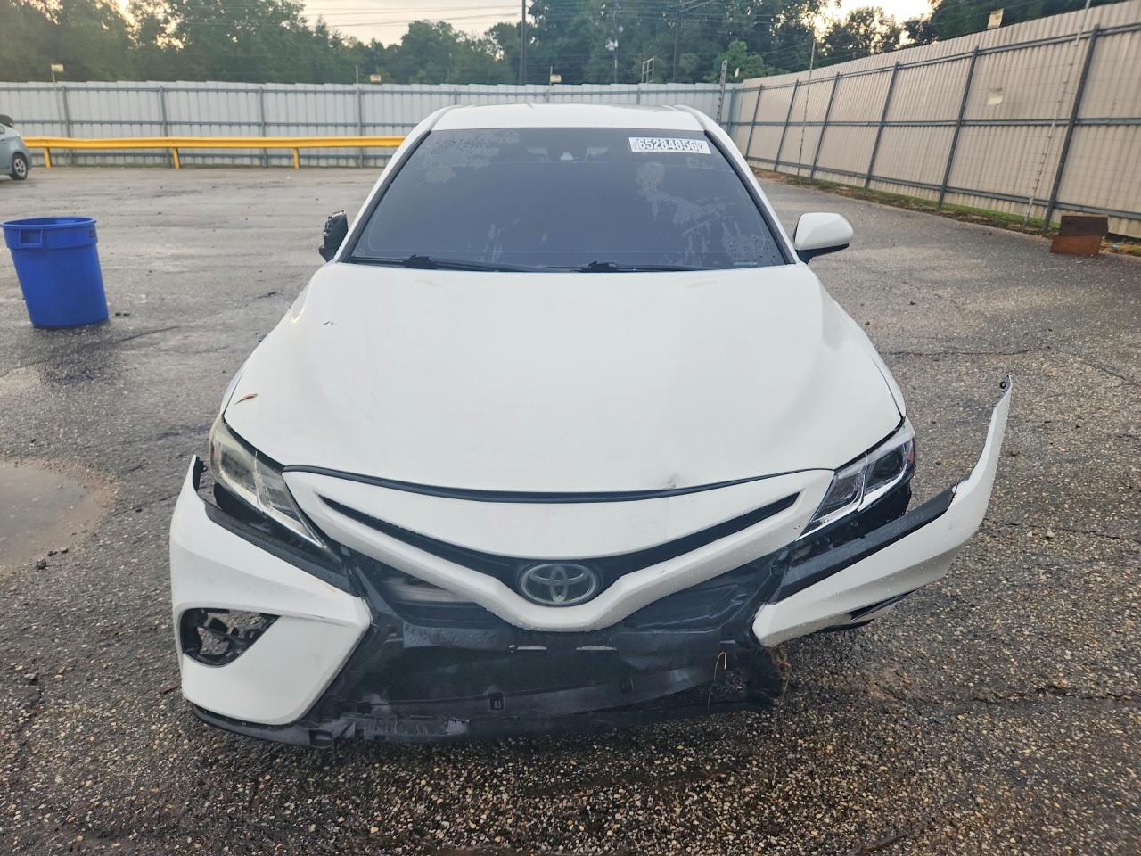 2020 TOYOTA CAMRY SE — снимка 5