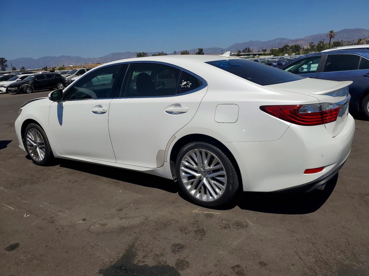 2013 LEXUS ES 350 — снимка 2