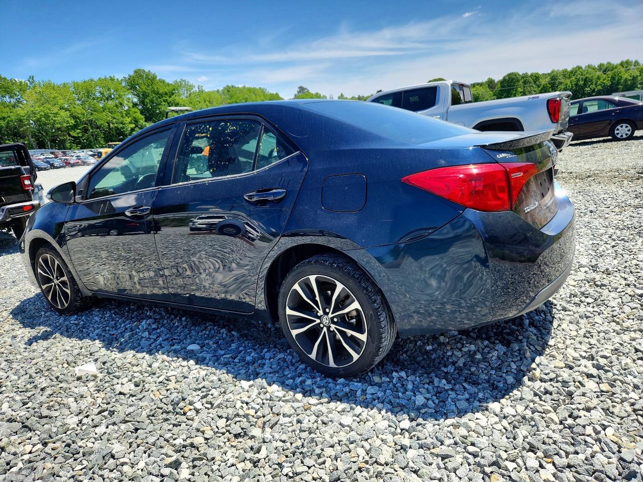 2017 TOYOTA COROLLA SE — снимка 2