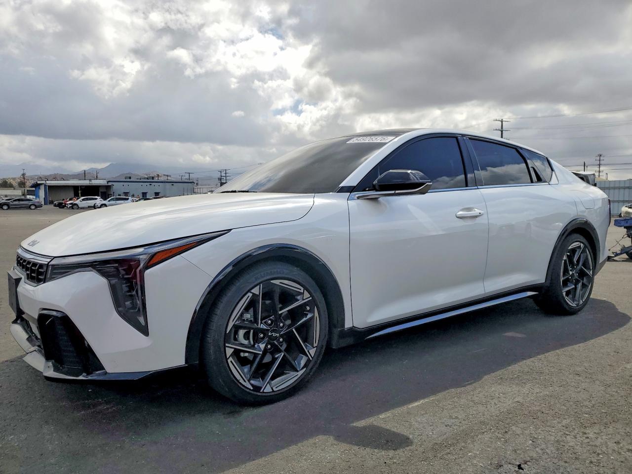 2025 KIA K4 GT LINE