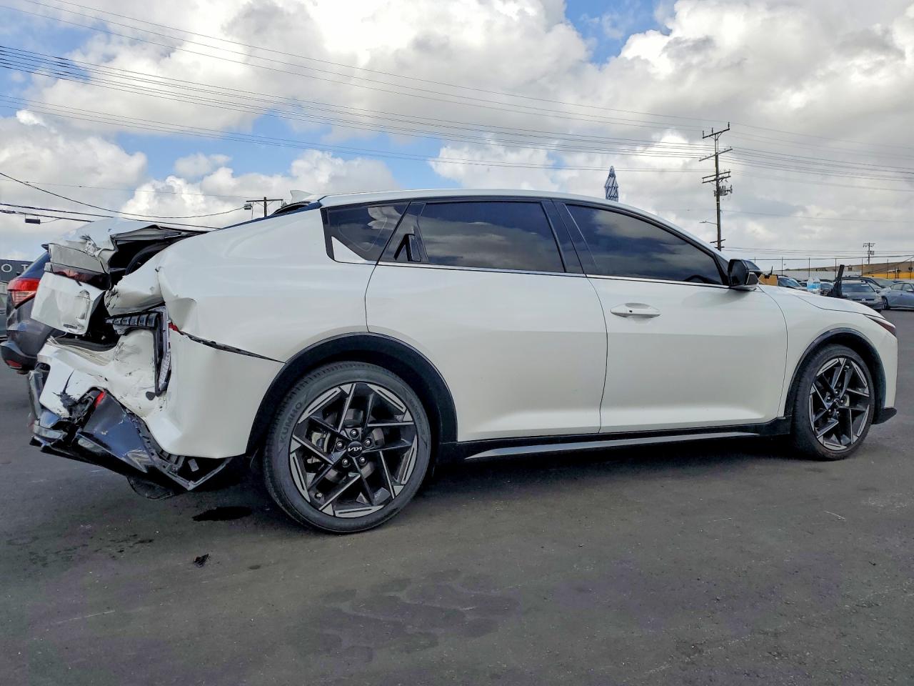 2025 KIA K4 GT LINE — снимка 3