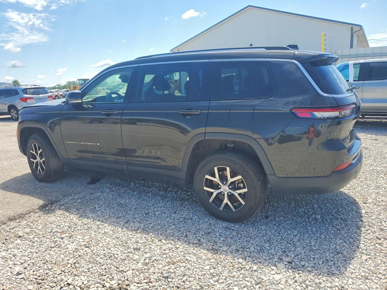 2023 JEEP GRAND CHEROKEE L LIMITED — снимка 2