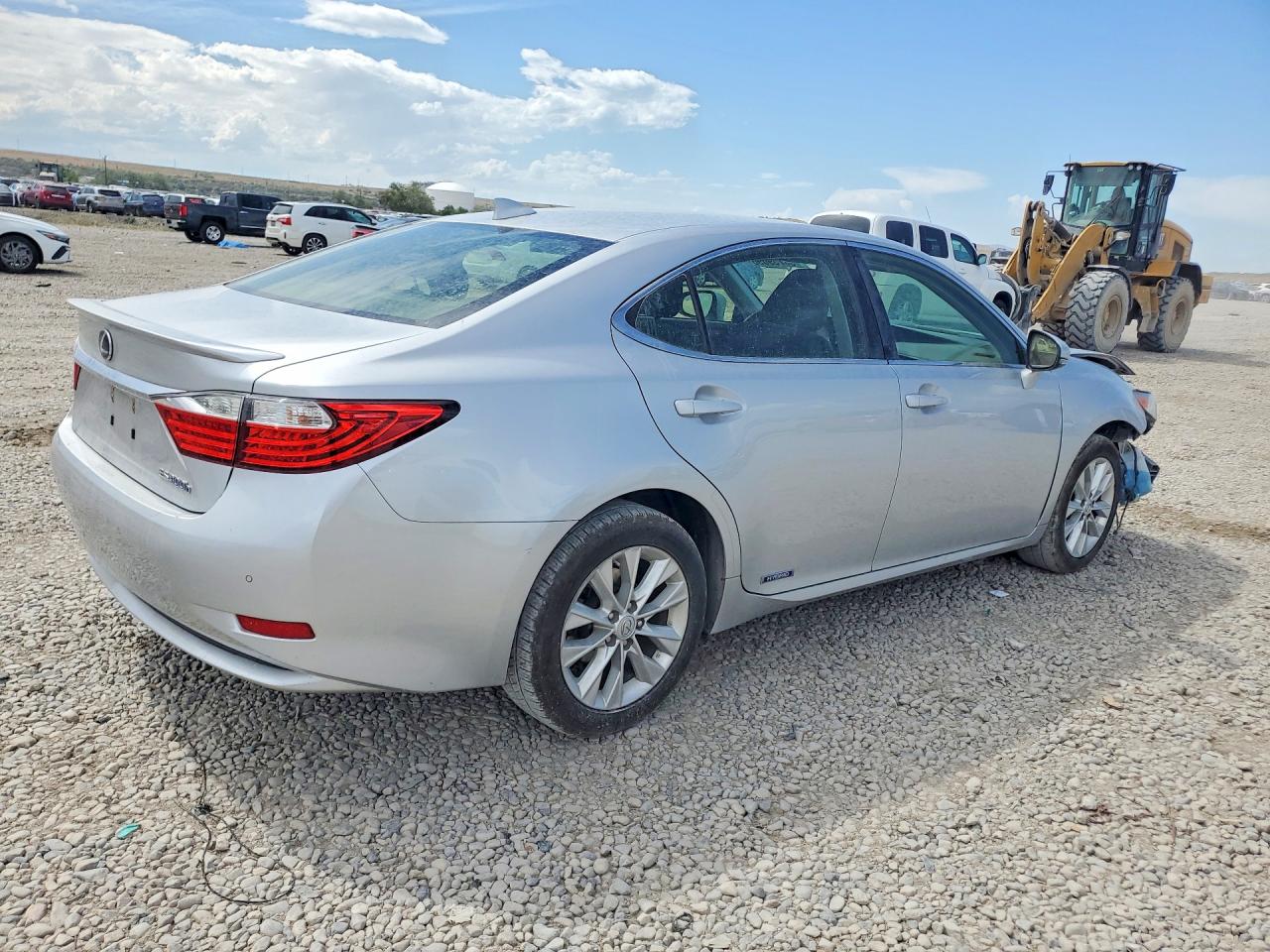 2015 LEXUS ES 300H — снимка 3