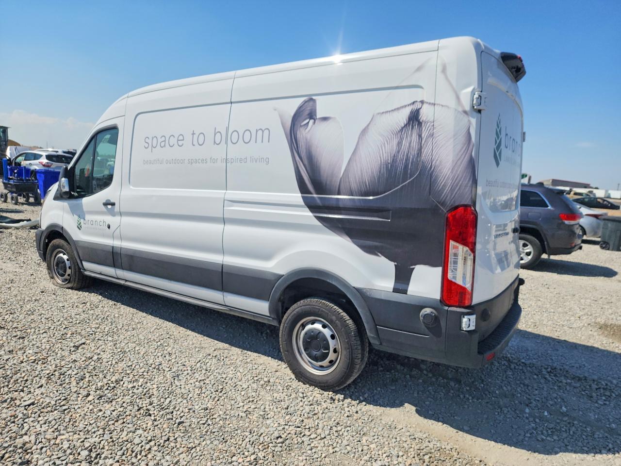 2023 FORD TRANSIT T-250 — снимка 2