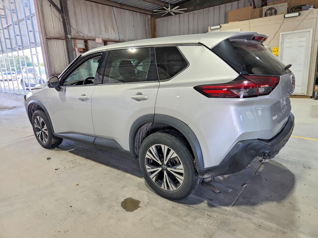 2021 NISSAN ROGUE SV — снимка 2