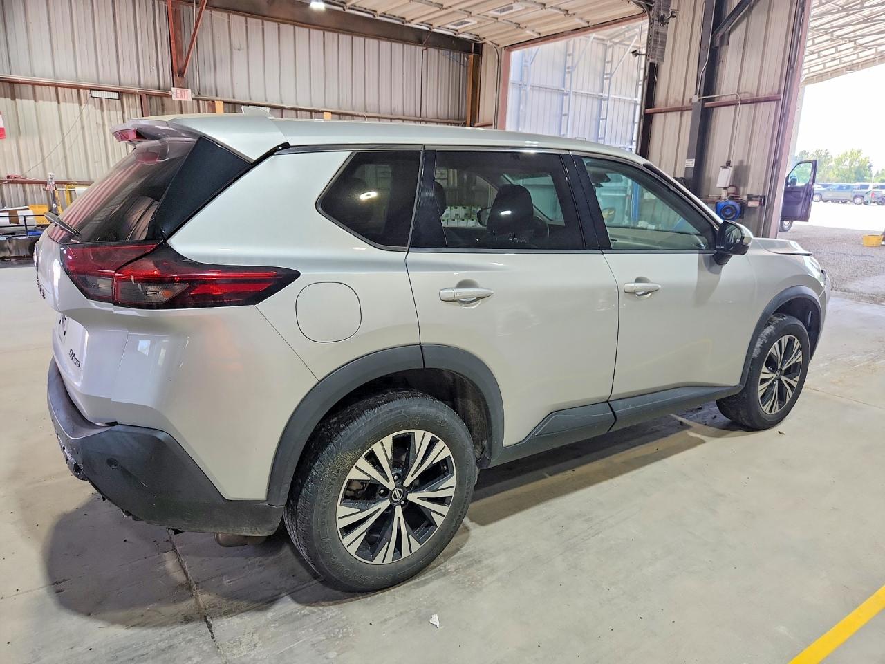 2021 NISSAN ROGUE SV — снимка 3