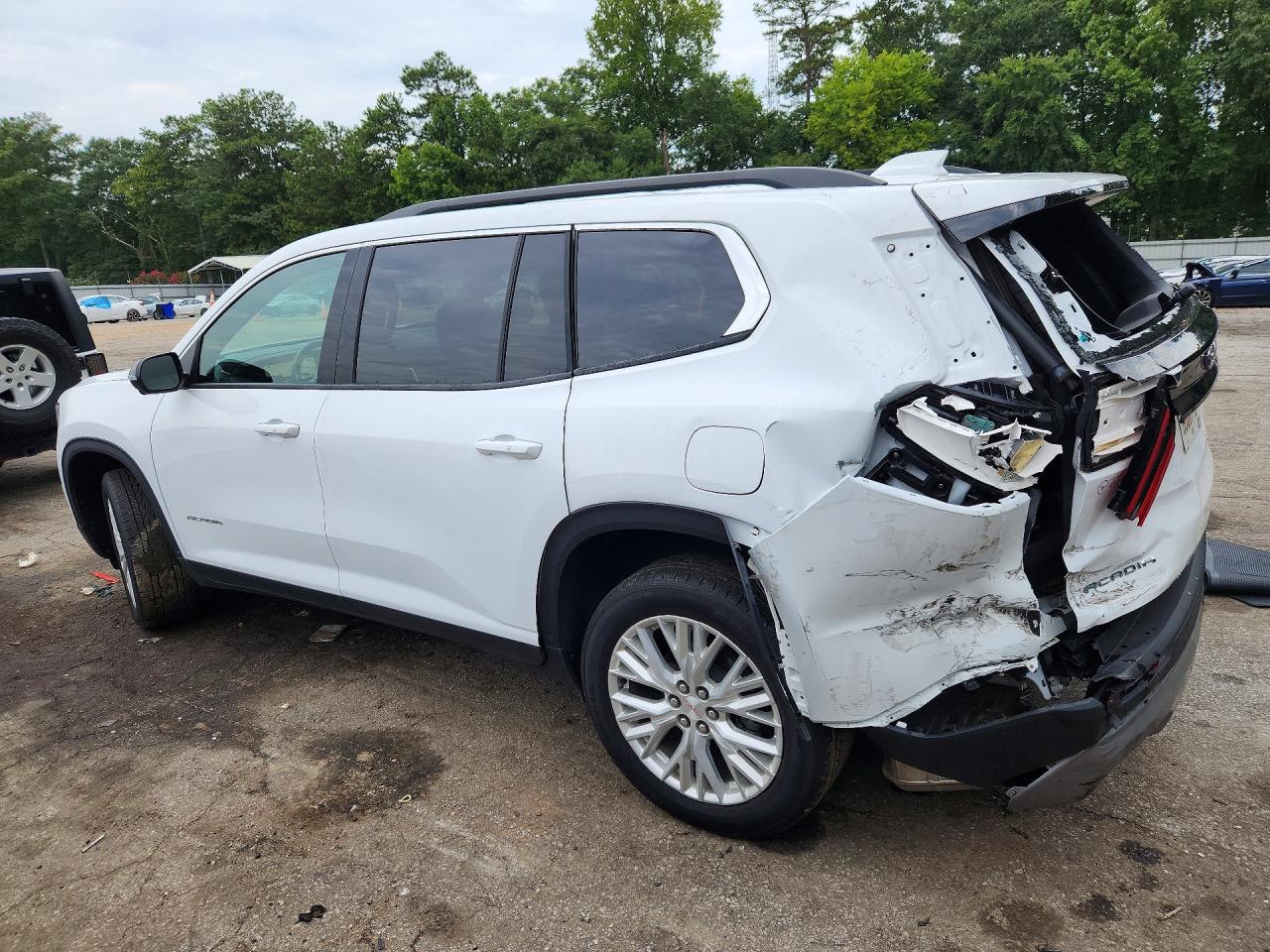 2024 GMC ACADIA UPLEVEL — снимка 2