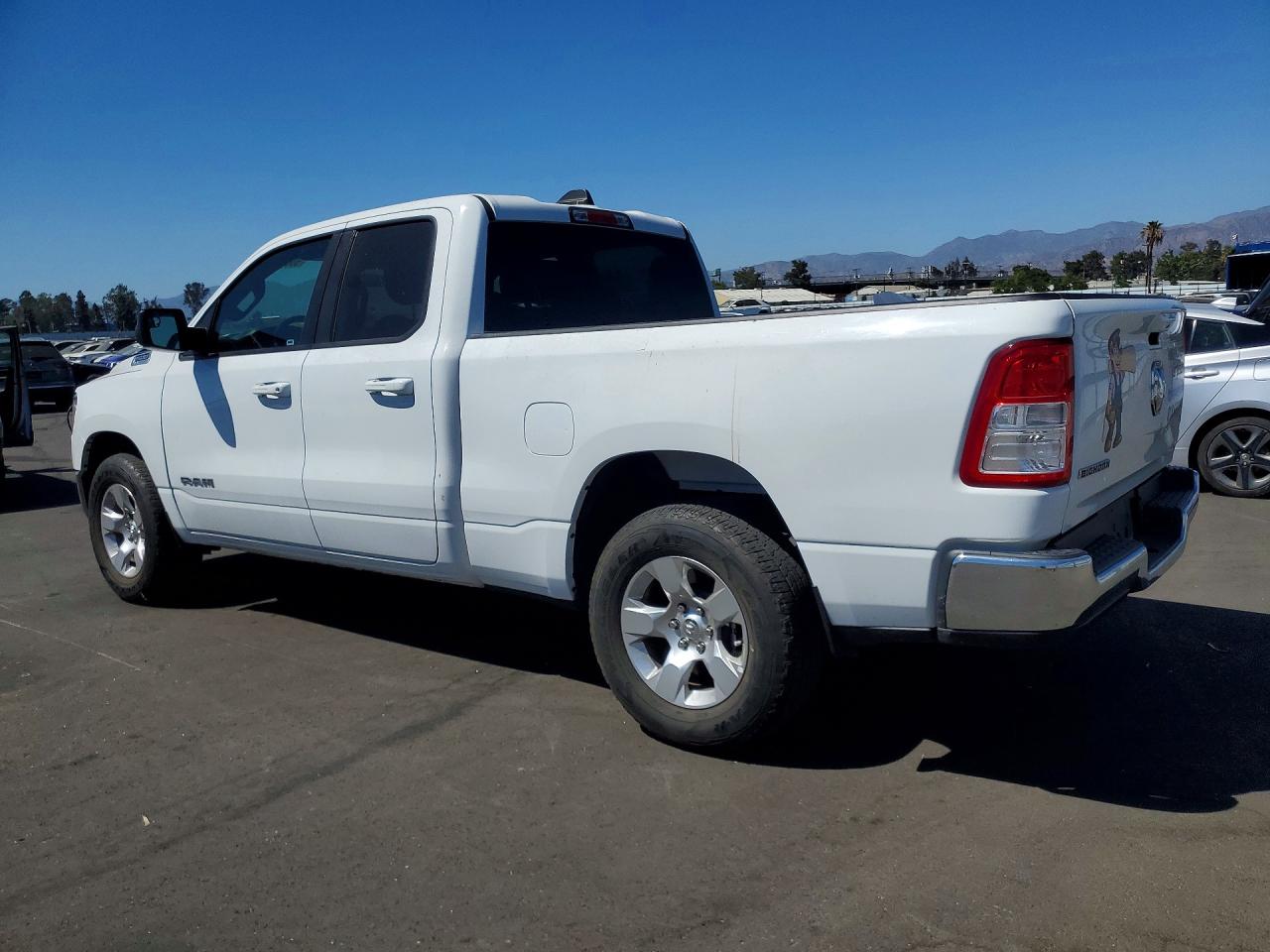 2021 RAM 1500 BIG HORN/LONE STAR — снимка 2