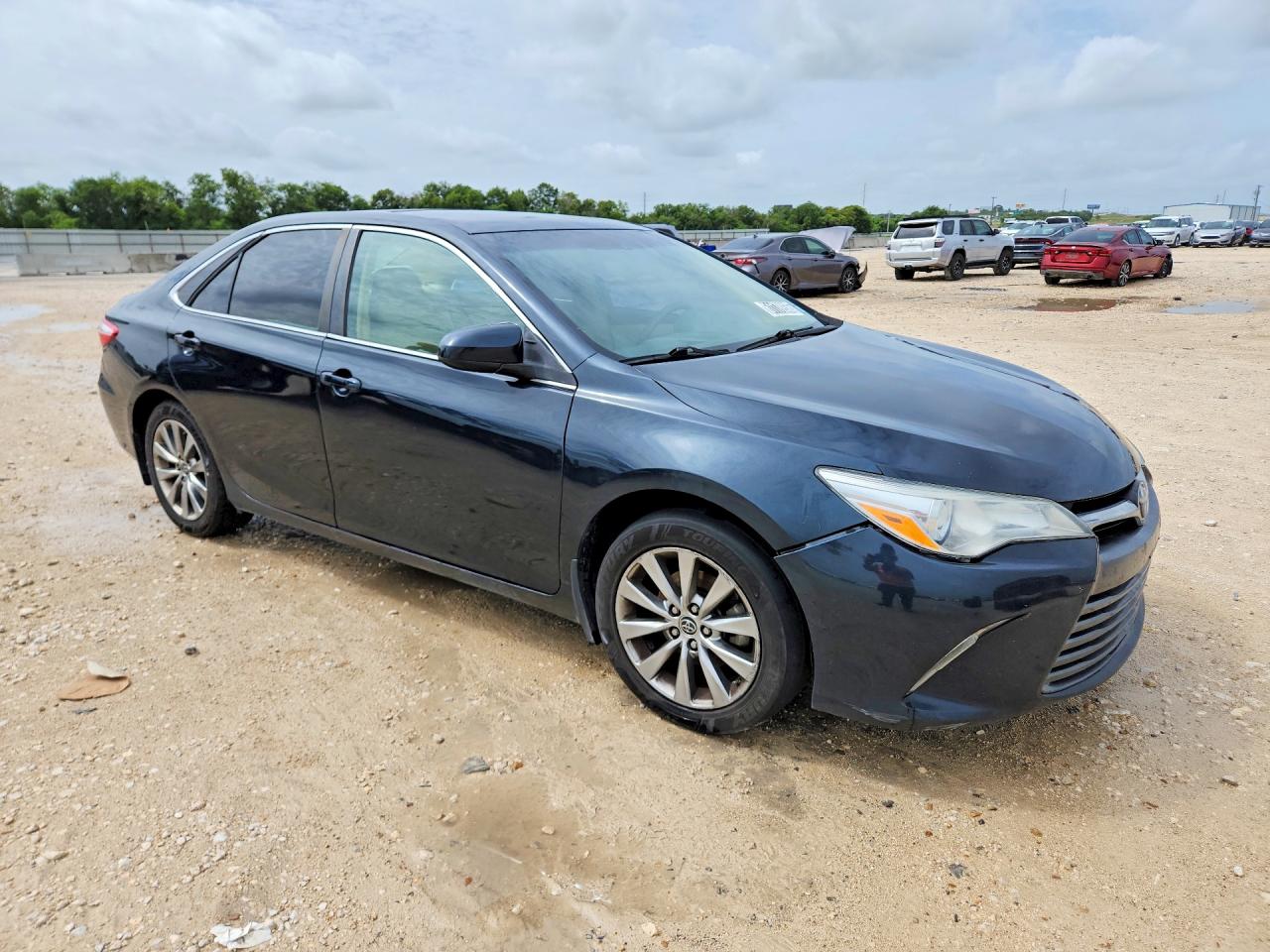 2015 TOYOTA CAMRY XLE — снимка 4