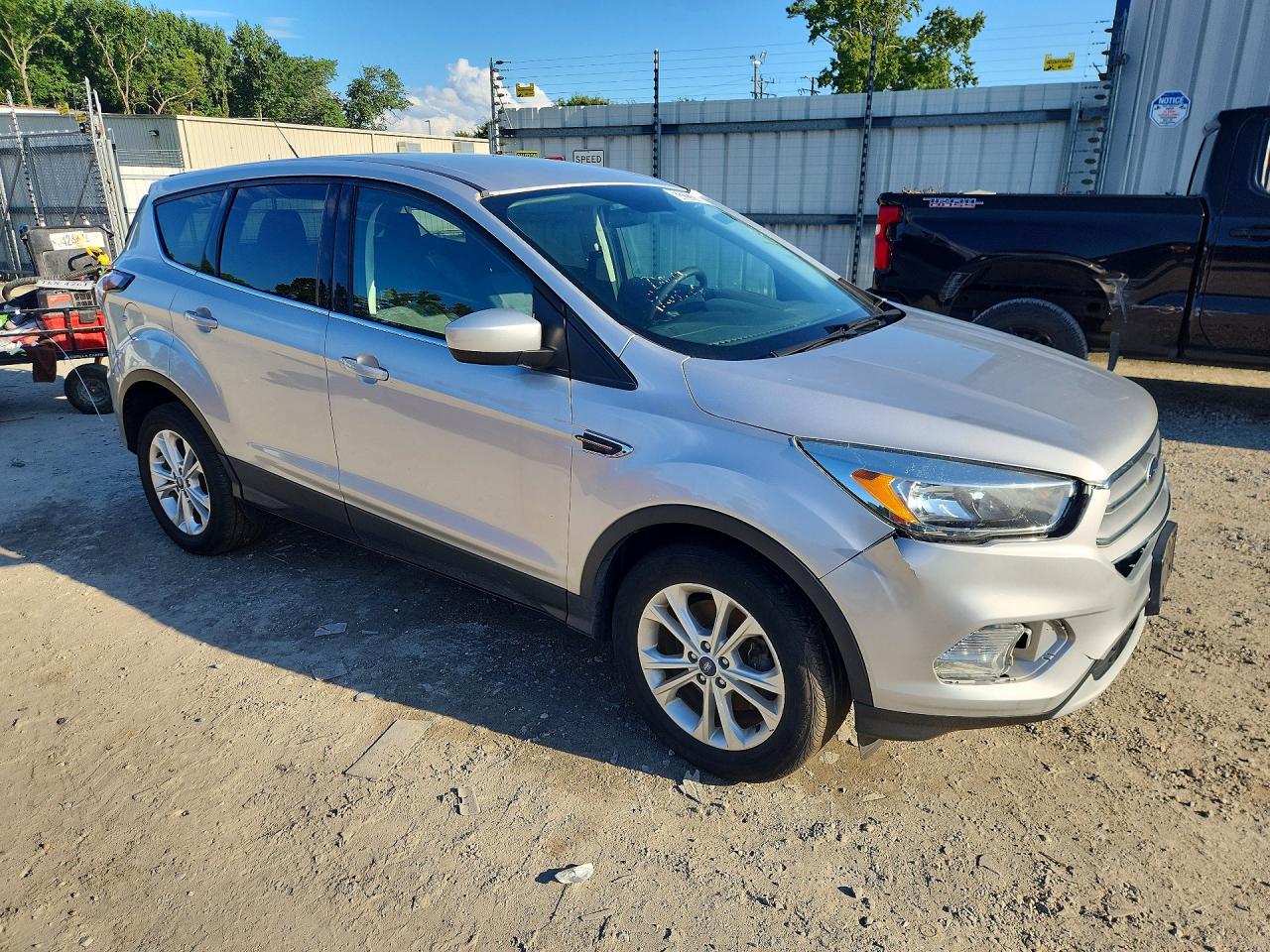 2017 FORD ESCAPE SE — снимка 4