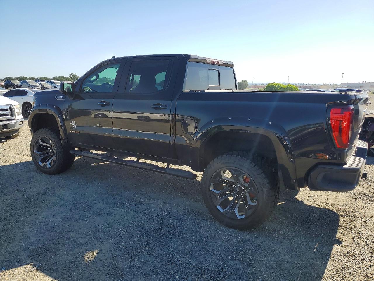 2020 GMC SIERRA K1500 AT4 — снимка 2