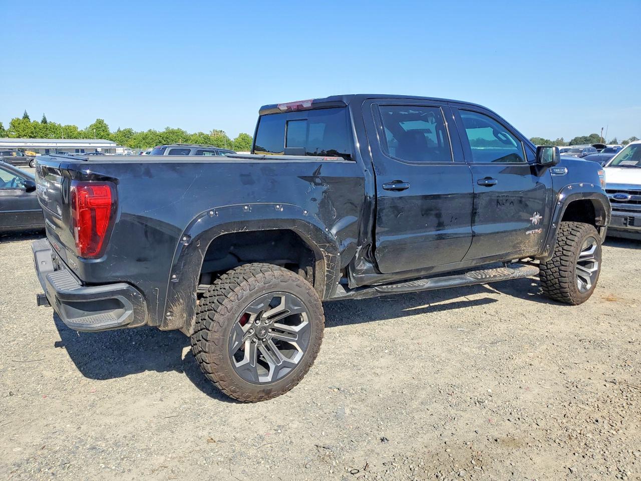 2020 GMC SIERRA K1500 AT4 — снимка 3