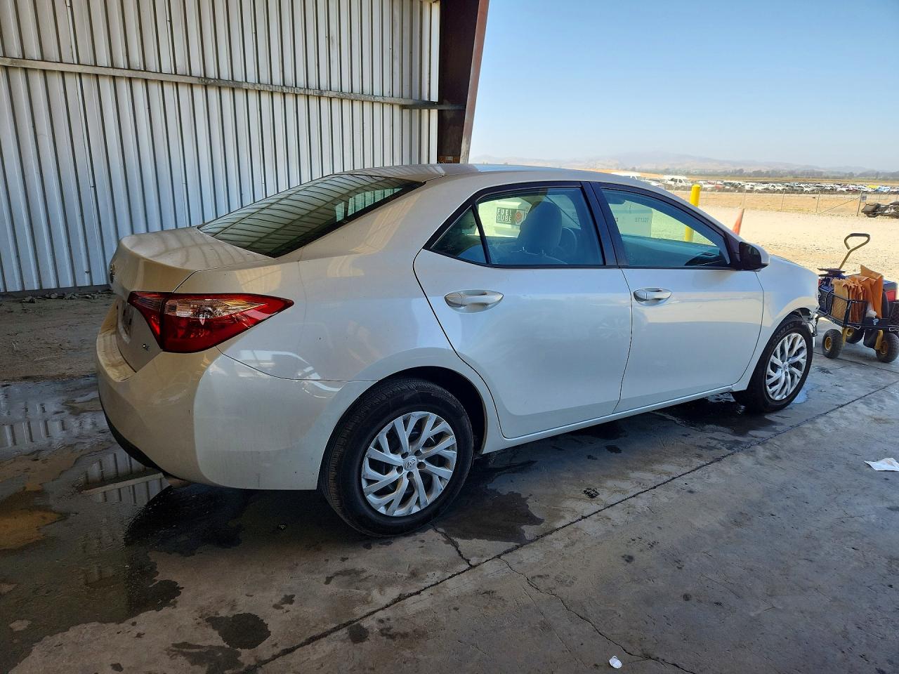 2017 TOYOTA COROLLA LE — снимка 3