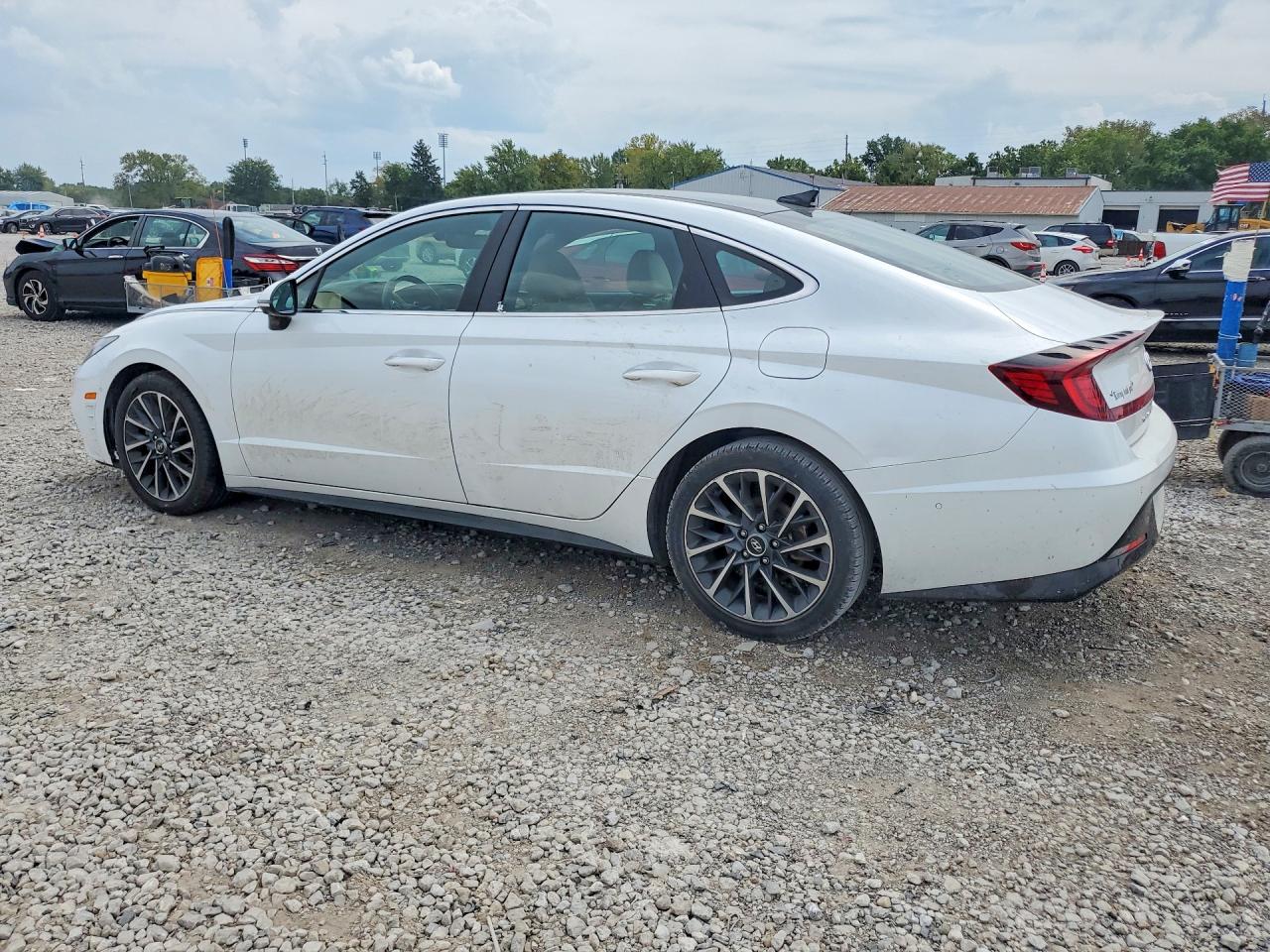 2020 HYUNDAI SONATA LIMITED — снимка 2