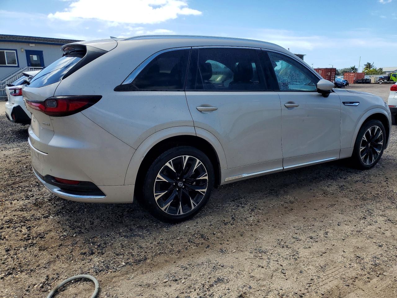 2024 MAZDA CX-90 — снимка 3