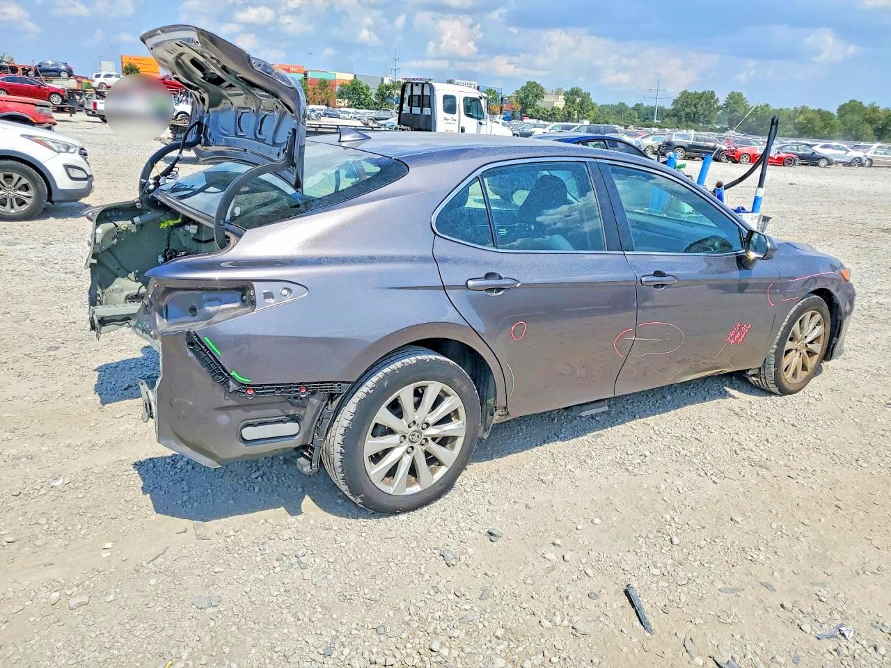 2020 TOYOTA CAMRY LE — снимка 3