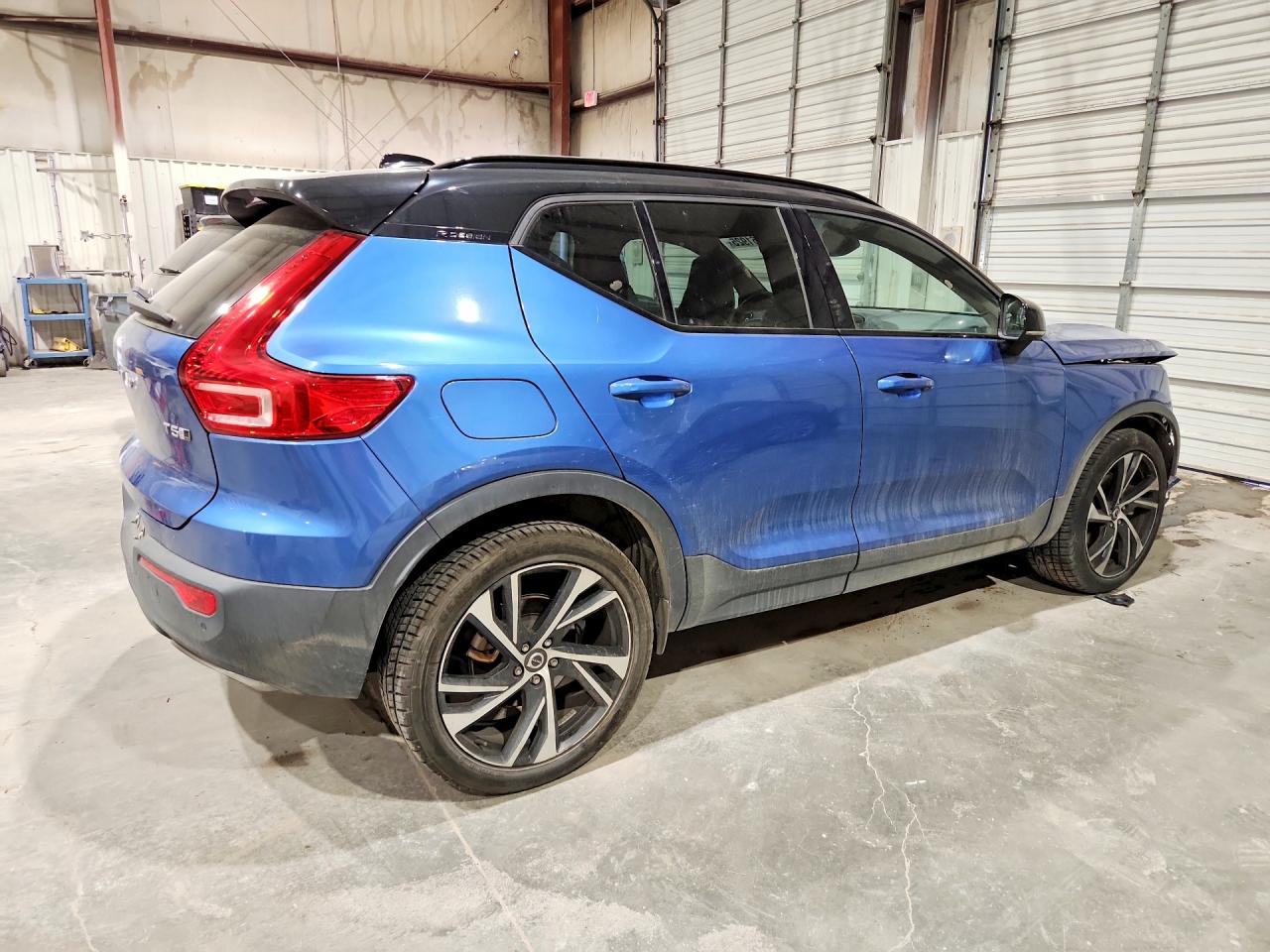 2020 VOLVO XC40 T5 R-DESIGN — снимка 3