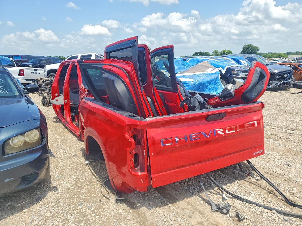 2021 CHEVROLET SILVERADO K1500 RST — снимка 4
