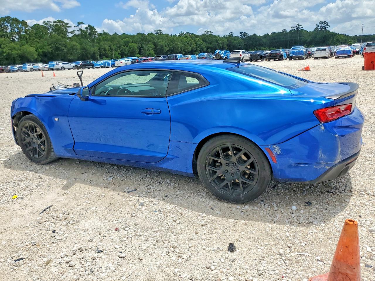 2018 CHEVROLET CAMARO LT — снимка 2