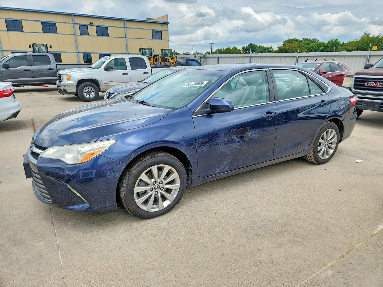 2017 TOYOTA CAMRY XLE