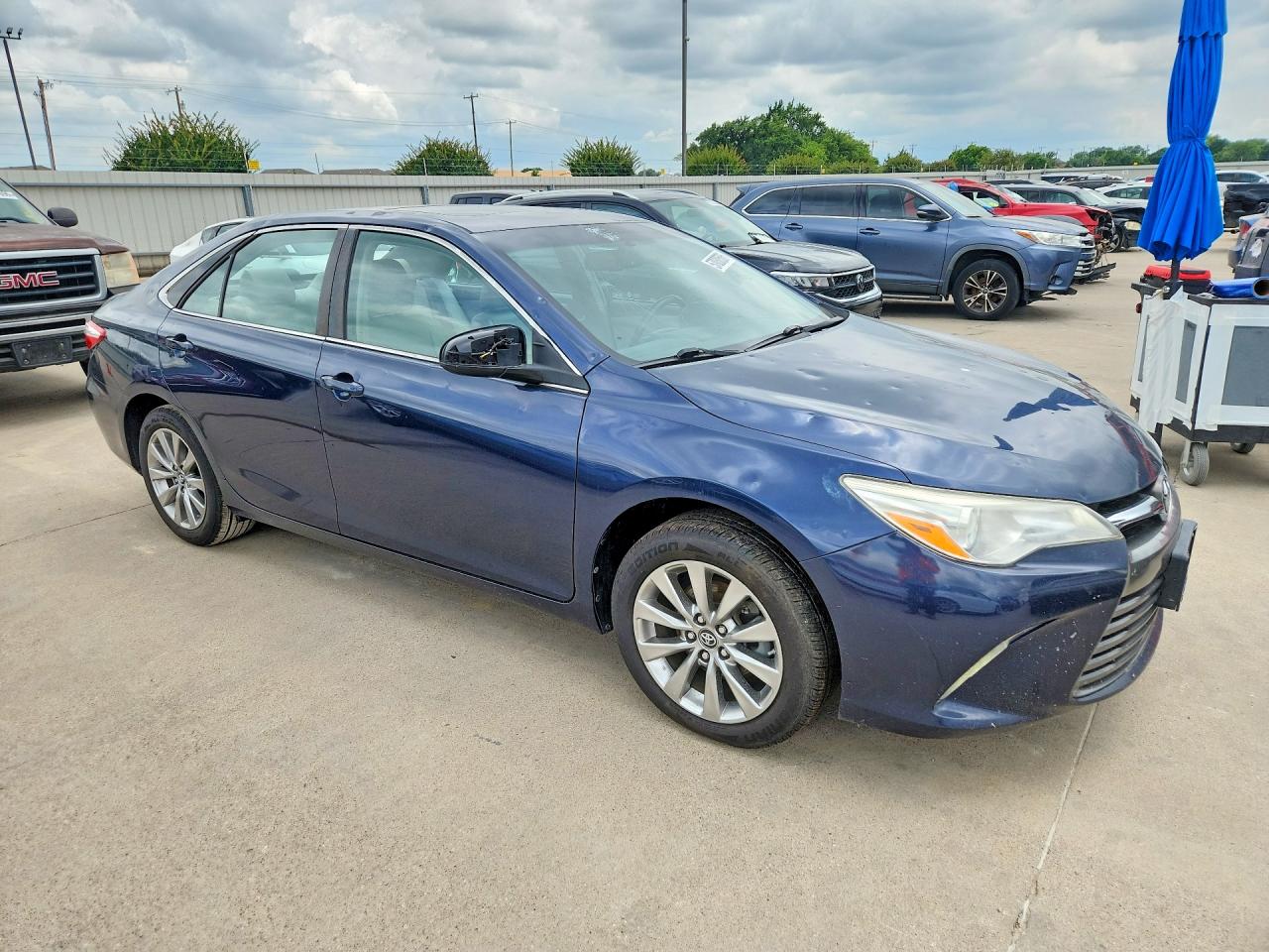 2017 TOYOTA CAMRY XLE — снимка 4